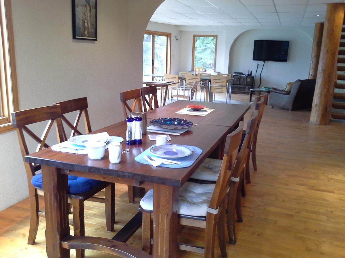 Wettstone Guest Ranch Bed & Breakfast Bridge Lake Exterior foto